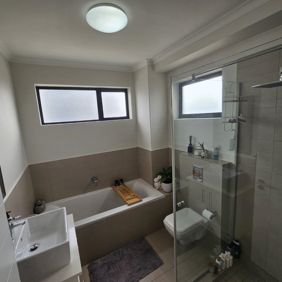 To Let 2 Bedroom Property for Rent in Croydon Western Cape
